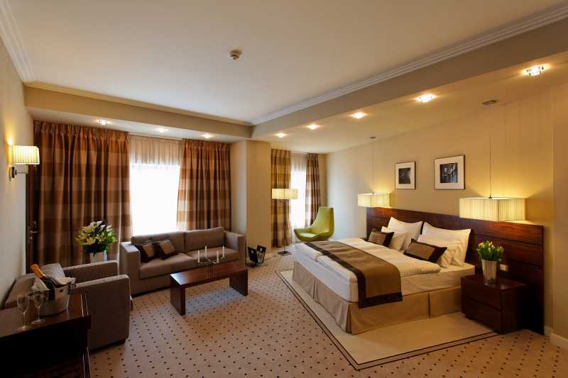 Capital Plaza Hotel