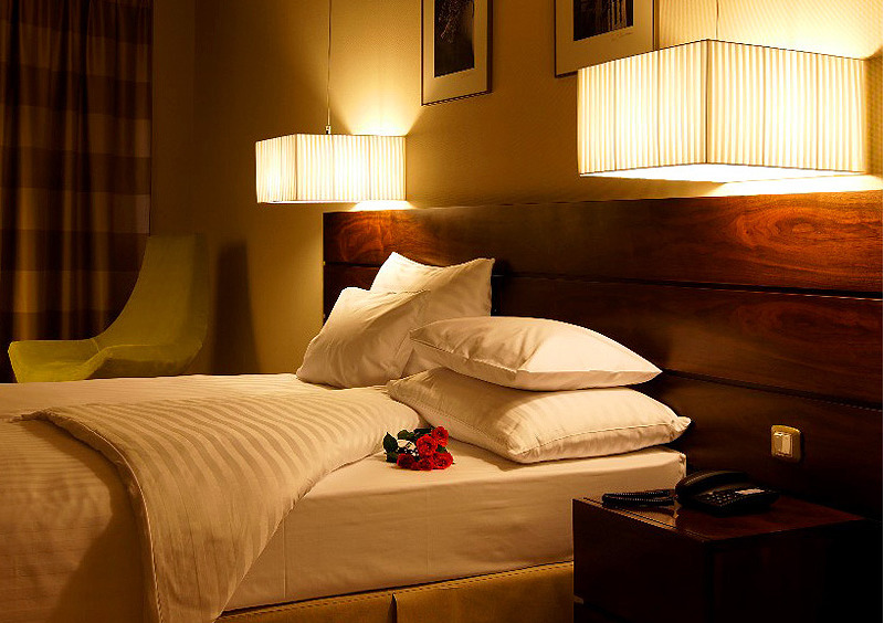 Capital Plaza 4*